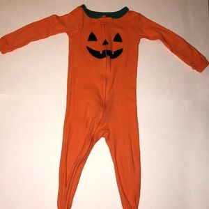 Carter’s Halloween 🎃 PJ’s